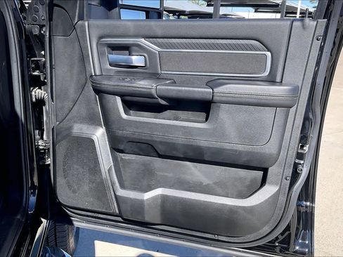 Used 2025 RAM 2500 Big Horn image 22