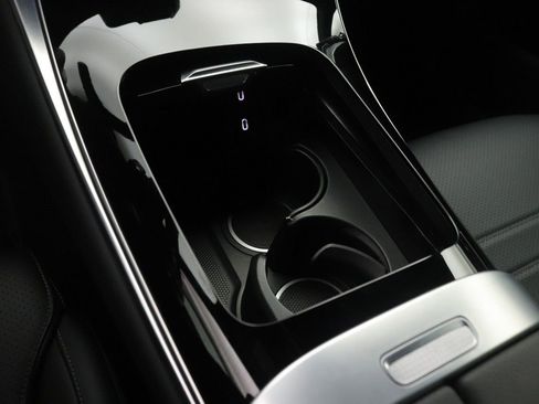 Certified 2026 Mercedes-Benz GLC 300 image 15