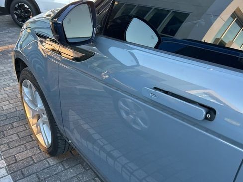 Used 2020 Land Rover Range Rover Evoque First Edition image 14