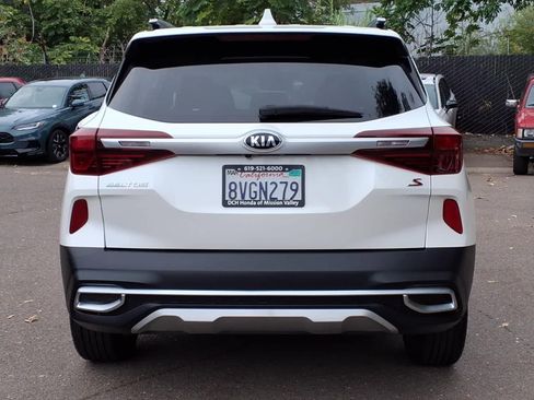 Used 2021 Kia Seltos S FWD image 5