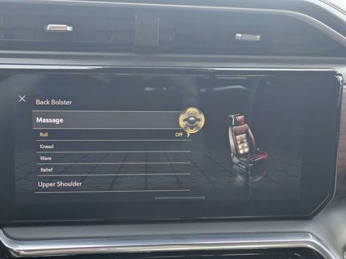 Used 2024 GMC Sierra 2500 Denali Ultimate image 30