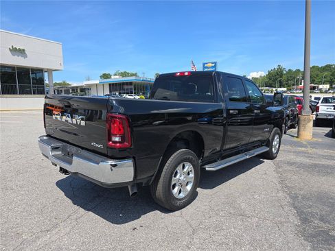 Used 2026 RAM 2500 Big Horn AWD/4WD image 3