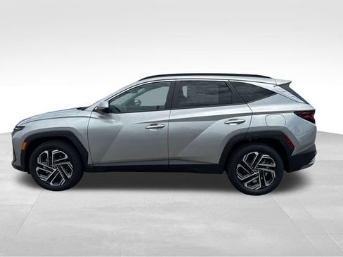 New 2026 Hyundai Tucson SEL Plus FWD image 2
