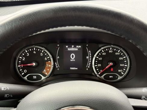 Used 2020 Jeep Renegade Altitude image 15