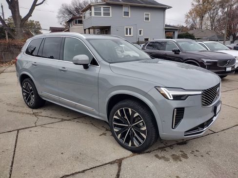 New 2026 Volvo XC90 B6 Ultra image 4