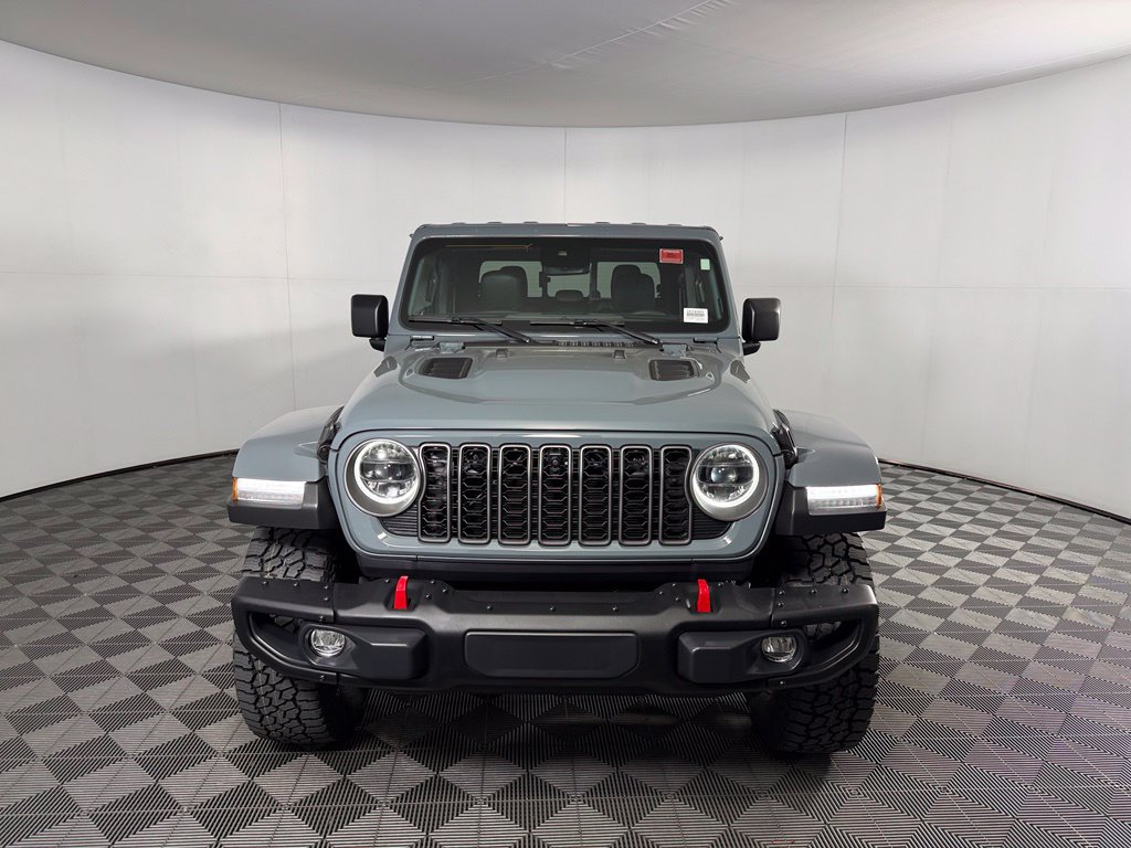Certified 2025 Jeep Gladiator Rubicon AWD/4WD image 2