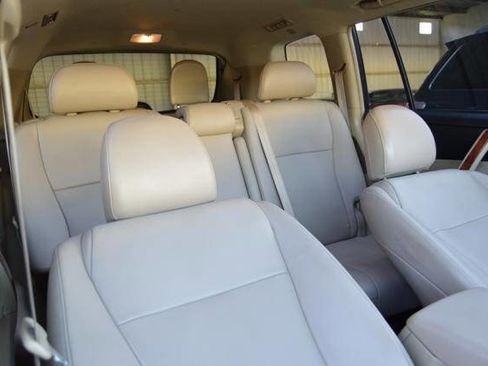 Used 2013 Toyota Highlander Limited image 53