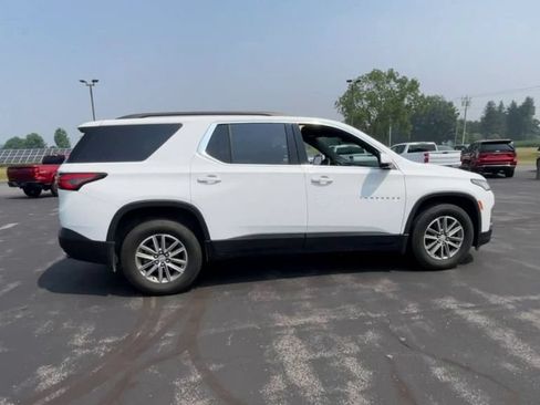 Used 2023 Chevrolet Traverse LT AWD/4WD image 9