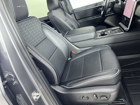 Used 2026 GMC Sierra EV Denali AWD/4WD image 28