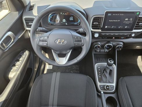 New 2026 Hyundai Venue SEL FWD image 27