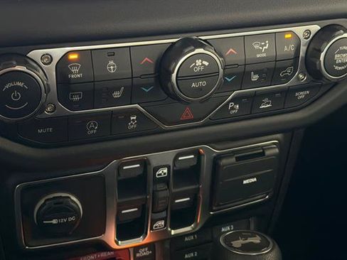 New 2026 Jeep Wrangler Unlimited Rubicon AWD/4WD image 11