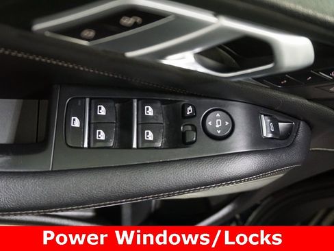 Used 2019 BMW X5 xDrive50i w/ M Sport Package image 6