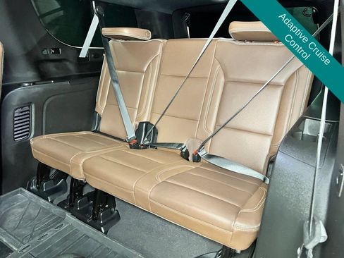 Used 2024 Chevrolet Suburban High Country AWD/4WD image 22