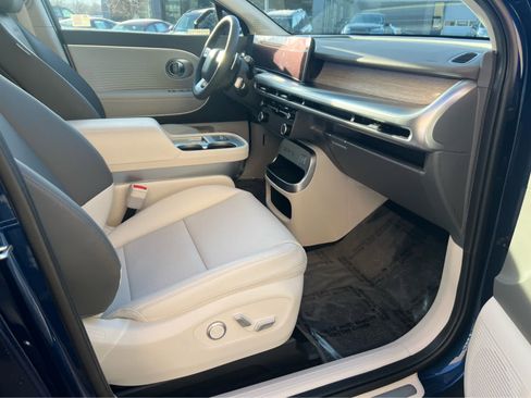 New 2026 Hyundai Ioniq 9 SEL image 19