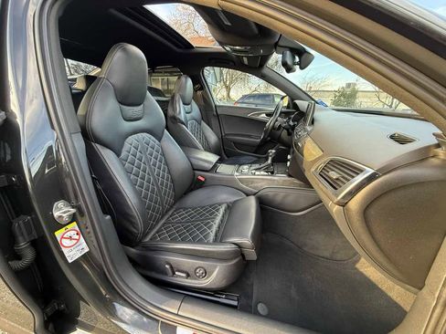 Used 2014 Audi S6 Prestige w/ Driver Assistance Package image 12