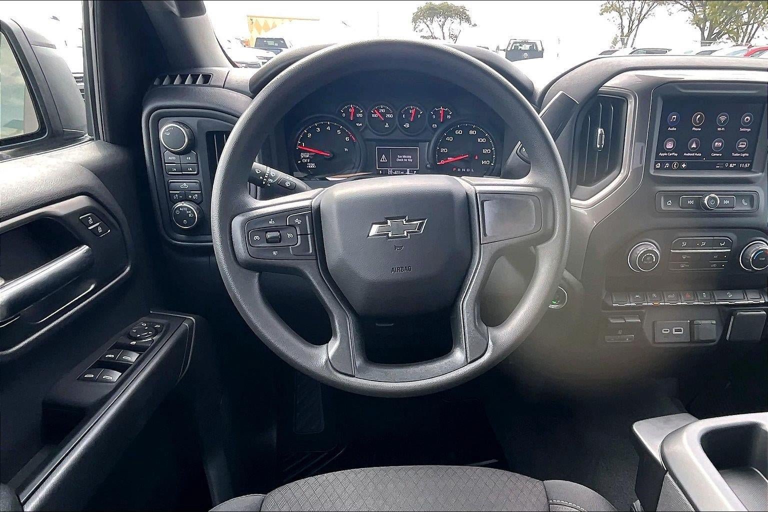 Used 2026 Chevrolet Silverado 1500 Custom Trail Boss AWD/4WD image 5