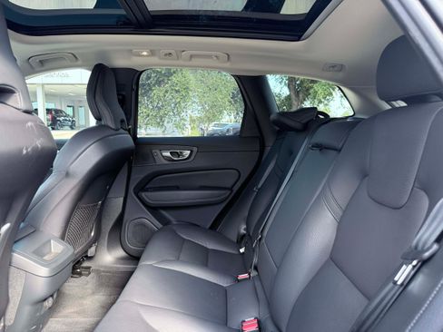 Certified 2025 Volvo XC60 B5 Plus AWD/4WD image 14