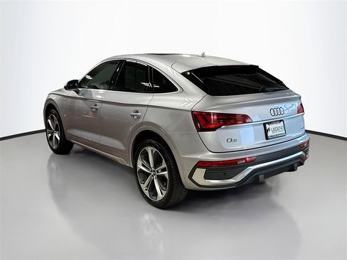 Used 2021 Audi Q5 Prestige image 9