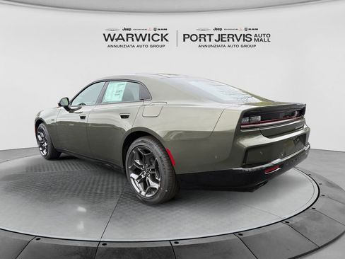 New 2026 Dodge Charger R/T AWD/4WD image 3