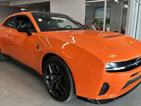 New 2026 Dodge Charger Scat Pack w/ Blacktop Package image 5