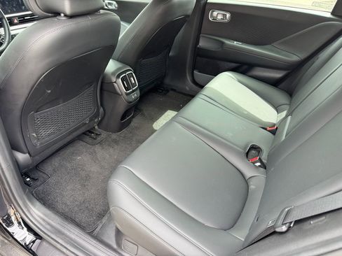 Used 2023 Hyundai Ioniq 6 SEL image 6