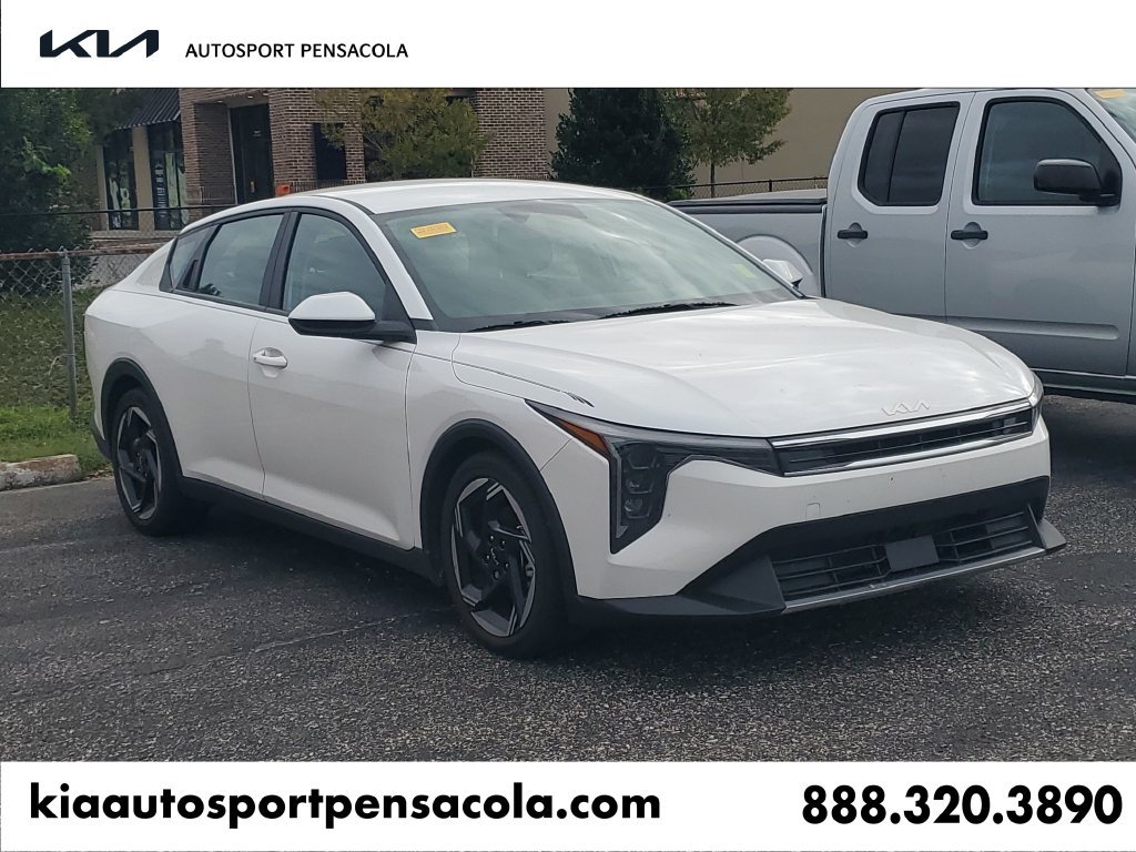 Used 2025 Kia K4 EX FWD image 1