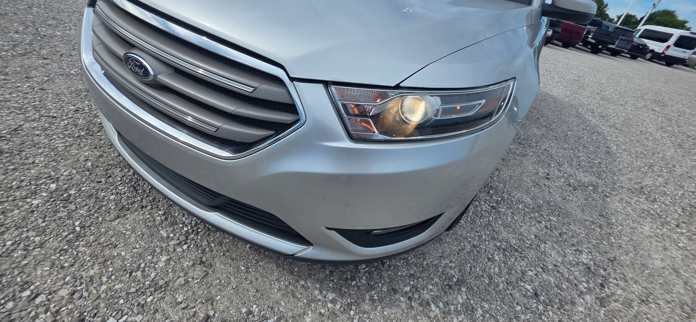 Used 2017 Ford Taurus SEL w/ Equipment Group 201A AWD/4WD image 22