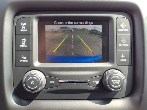 Used 2018 Jeep Compass Latitude w/ Cold Weather Group AWD/4WD image 15