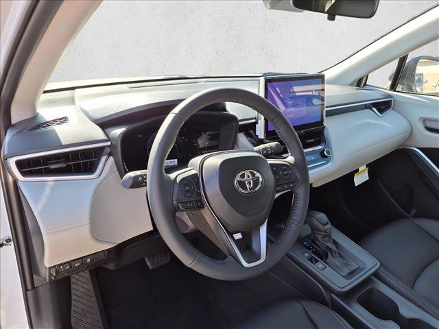 New 2026 Toyota Corolla Cross LE w/ Moonroof Package AWD/4WD image 3