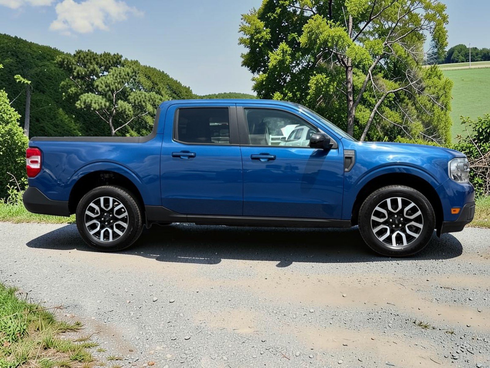Used 2024 Ford Maverick Lariat FWD image 9