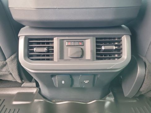Used 2024 Ford F150 Lariat w/ Equipment Group 502A High AWD/4WD image 11