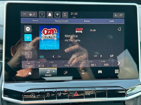 New 2026 Jeep Compass Trailhawk w/ Trailer Tow Group image 14