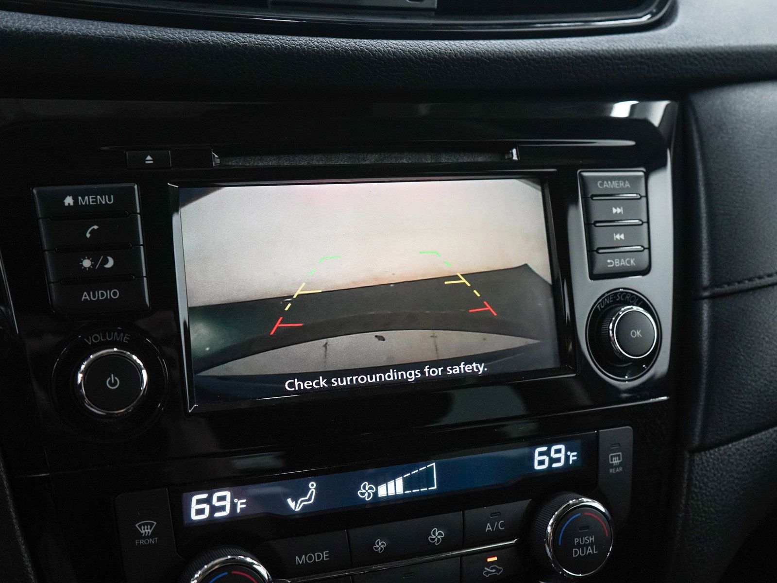 Used 2019 Nissan Rogue SV AWD/4WD image 22