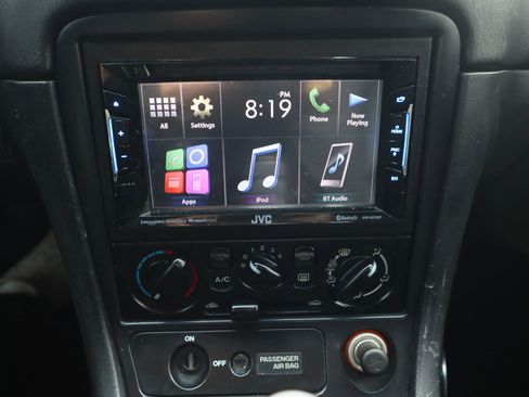 Used 2002 MAZDA MX-5 Miata LS image 22