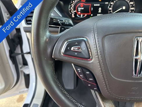 Used 2017 Lincoln MKZ Reserve image 24