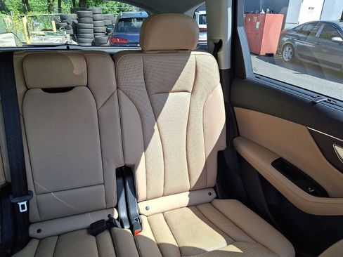 Used 2023 Audi Q7 2.0T Premium Plus w/ Premium Plus Package AWD/4WD image 14