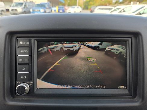 Used 2020 Nissan NV200 S image 10