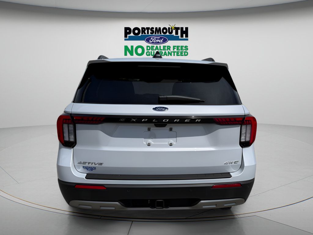 Used 2026 Ford Explorer Active w/ Active Comfort Package AWD/4WD image 28