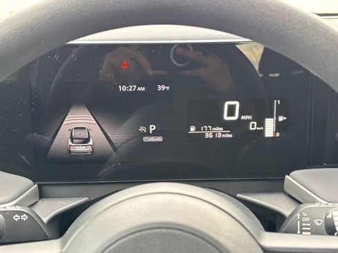 Used 2025 Nissan Kicks S image 22