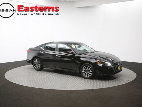 Used 2023 Nissan Altima 2.5 SV w/ SV Premium Package image 77