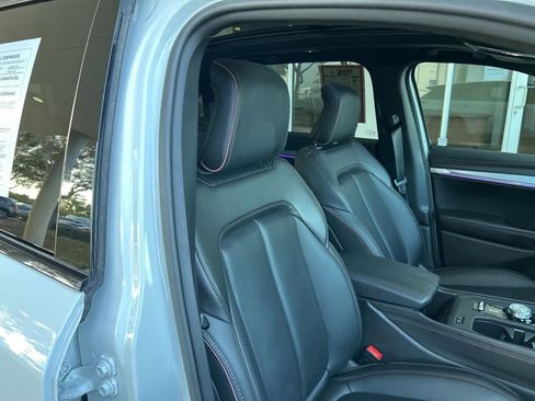 Used 2024 Jeep Wagoneer Launch Edition image 25