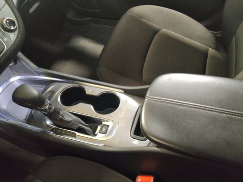 Used 2025 Chevrolet Malibu LT FWD image 26