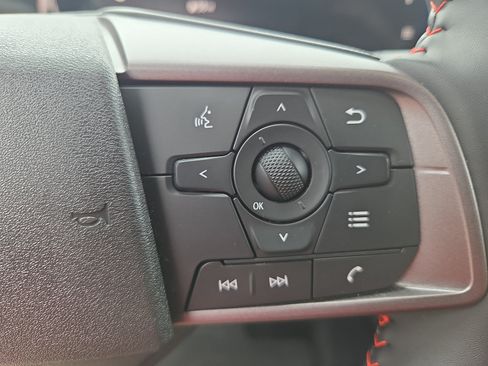 Used 2026 Nissan Sentra SR w/ Floor Mat Package FWD image 23