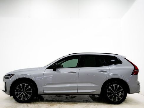 Used 2024 Volvo XC60 B5 Core image 6