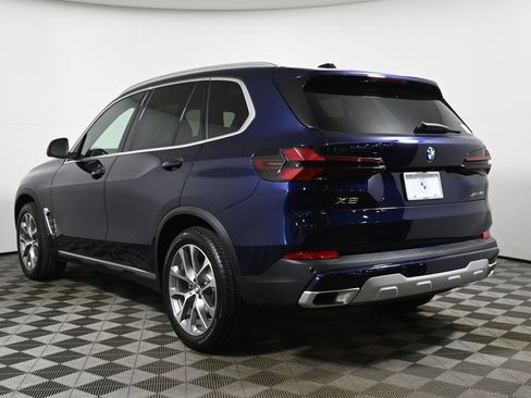 New 2026 BMW X5 xDrive40i w/ Premium Package AWD/4WD image 5