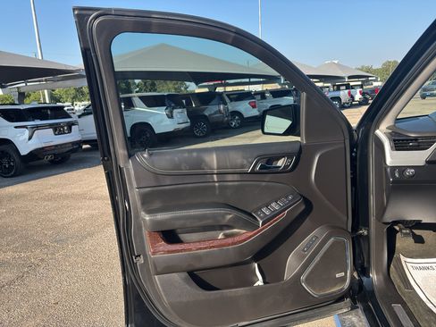 Used 2016 GMC Yukon SLT w/ Open Road Package RWD image 11