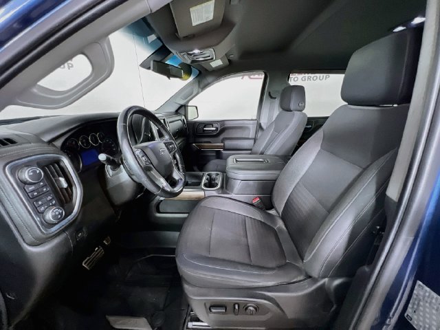 Used 2019 Chevrolet Silverado 1500 RST AWD/4WD image 10