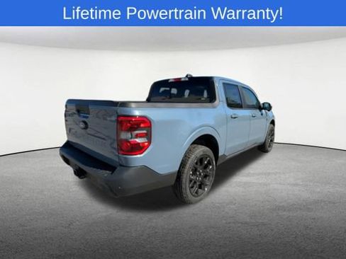 New 2025 Ford Maverick Lariat w/ Black Appearance Package image 8