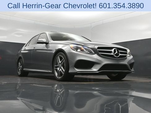 Used 2015 Mercedes-Benz E 350 Sedan image 43