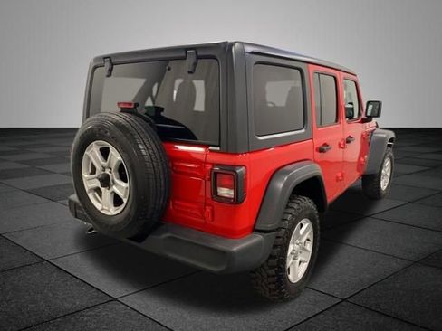 Used 2018 Jeep Wrangler Unlimited Sport S AWD/4WD image 7